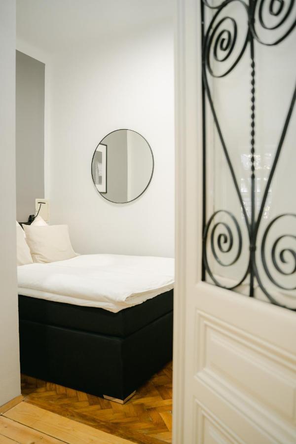 Cozy Apt Perfect For 4-6 Tv Metro Self-Checkin Vienne Extérieur photo
